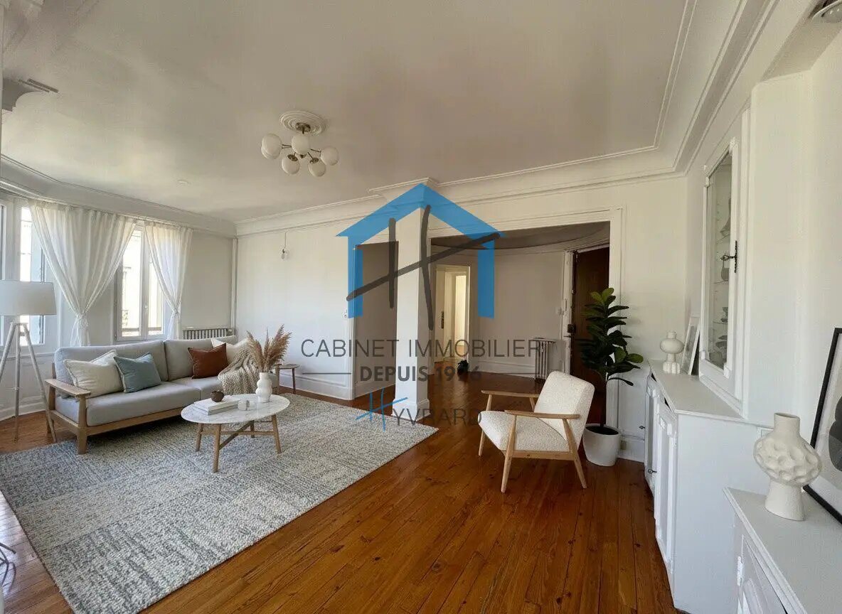 Appartement à louer, 82m², Saint-Etienne