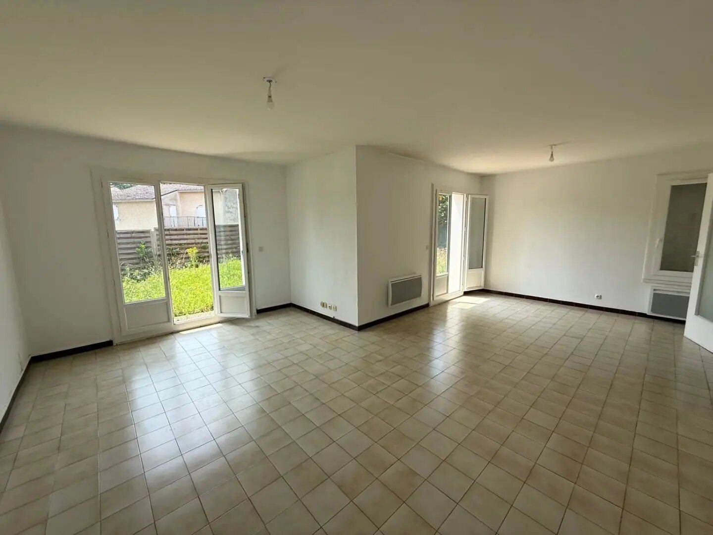 Maison à vendre, 121m², Saint-Clair-du-Rhône