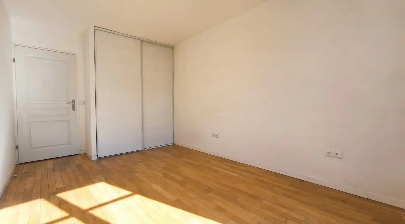 Appartement à vendre, 36m², Saint-Cyr-l'Ecole