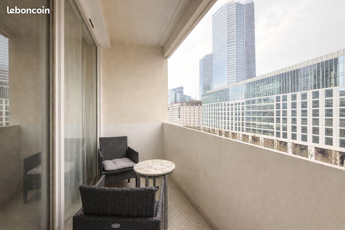 Appartement à louer, 60m², Courbevoie