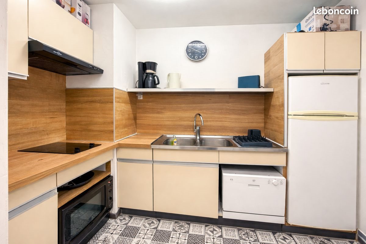 Appartement à louer, 60m², Courbevoie