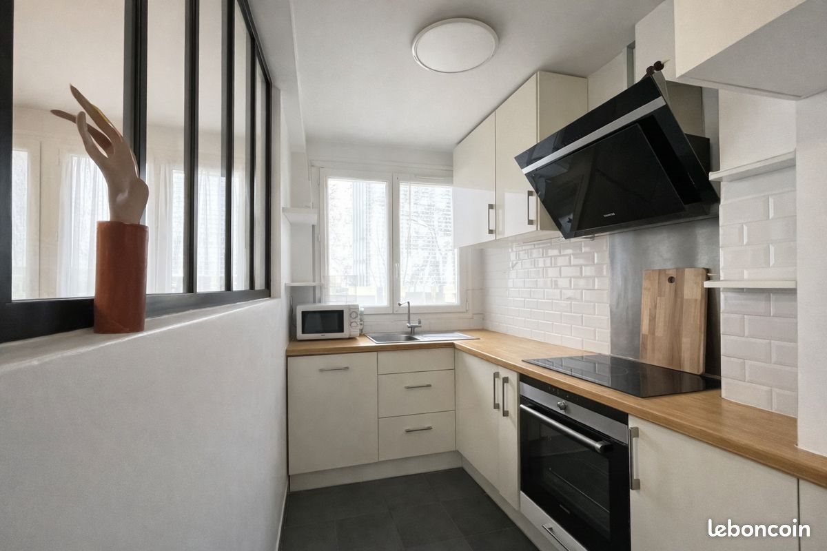 Appartement à louer, 54m², Courbevoie