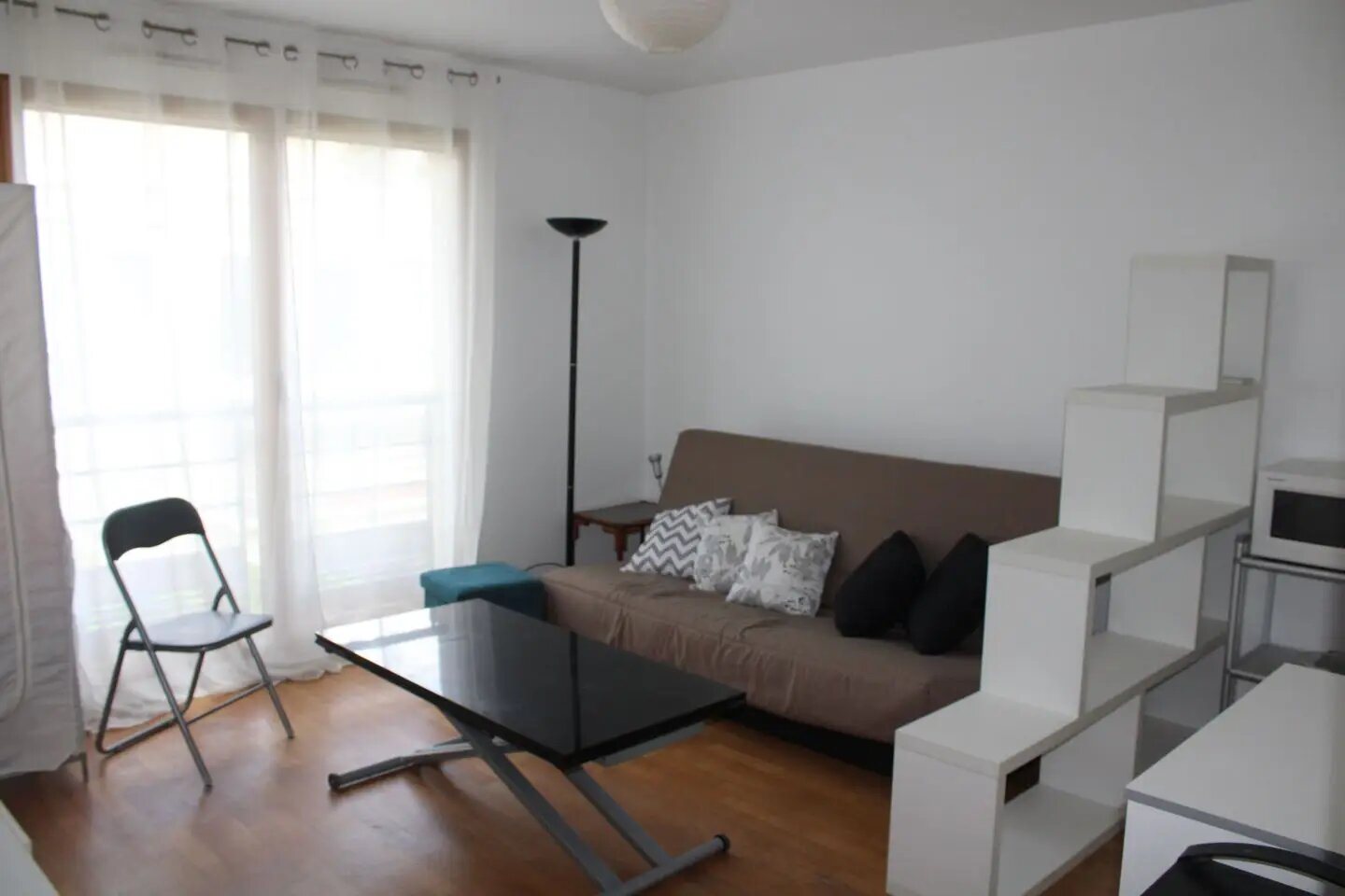 Appartement à louer, 25m², Courbevoie