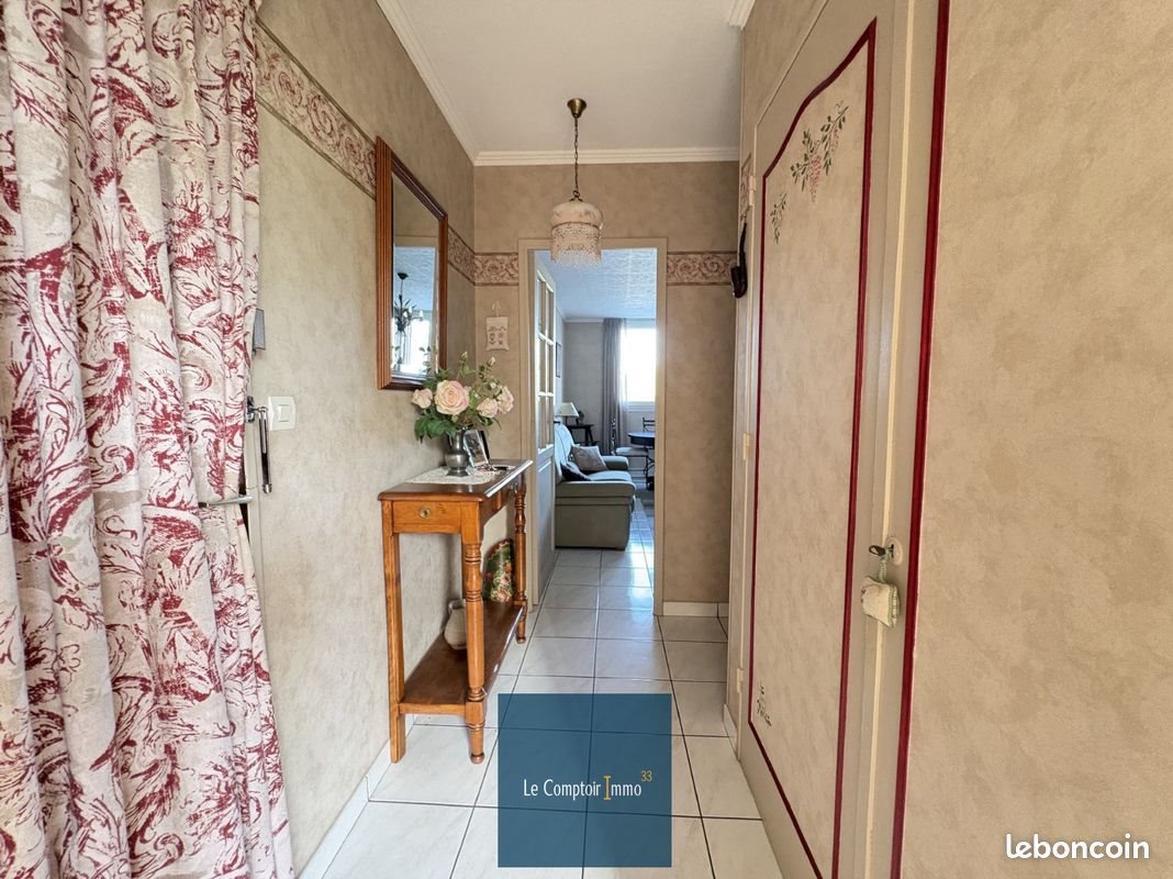 Appartement à vendre, 64m², Carbon-Blanc