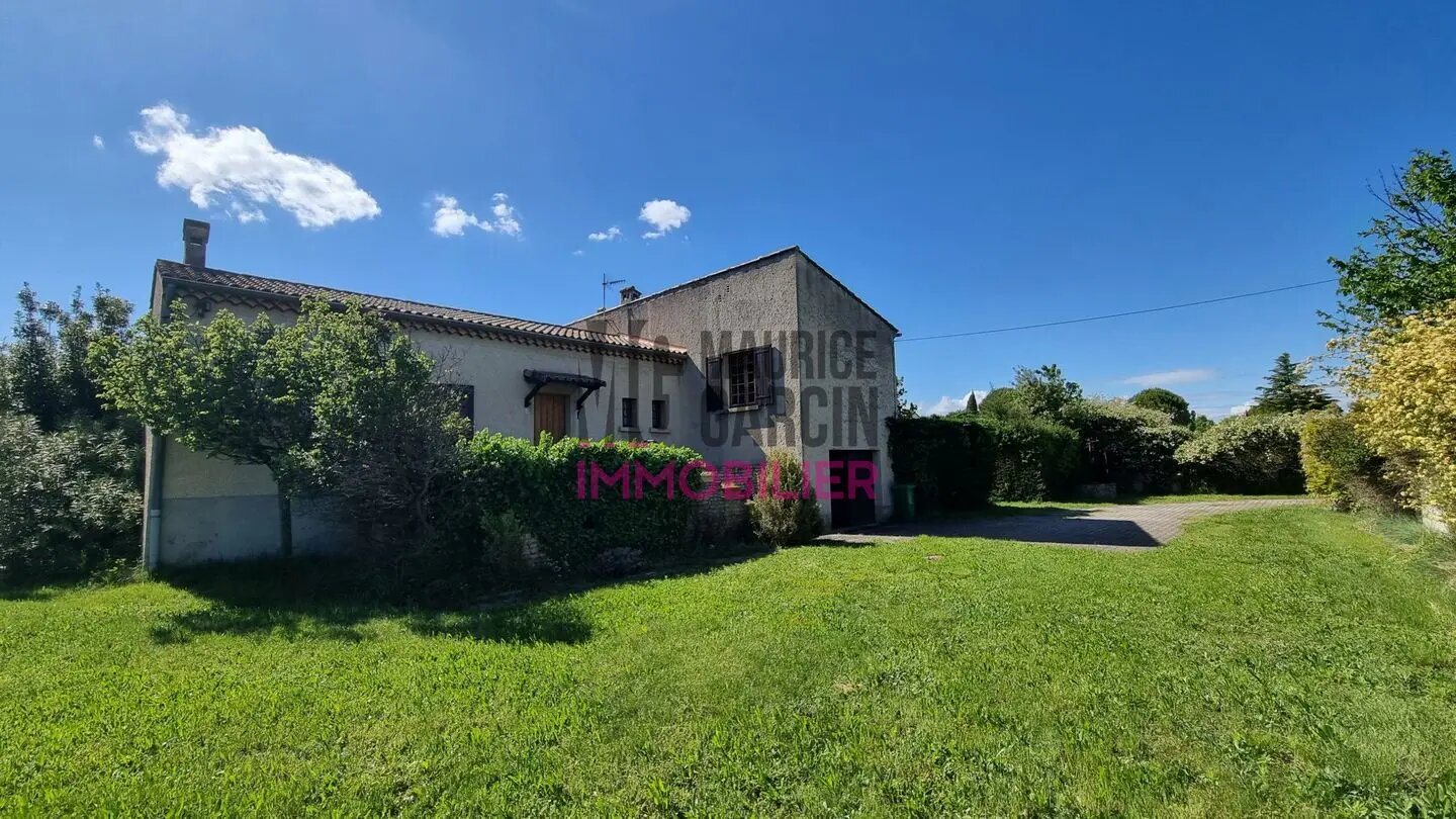 Maison à vendre, 109m², Entraigues-sur-la-Sorgue