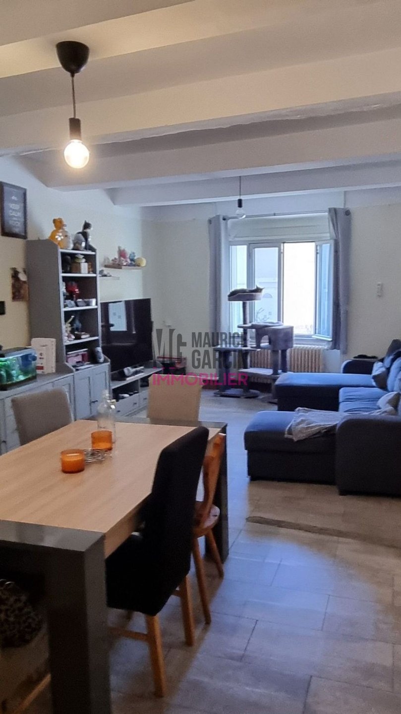 Maison à vendre, 135m², Entraigues-sur-la-Sorgue