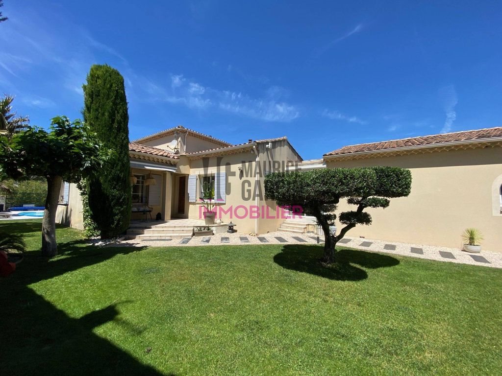 Maison à vendre, 150m², Entraigues-sur-la-Sorgue