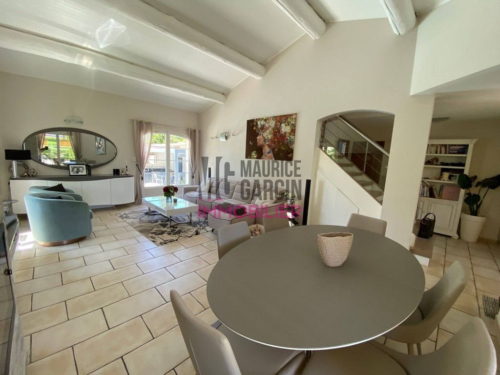 Maison à vendre, 150m², Entraigues-sur-la-Sorgue
