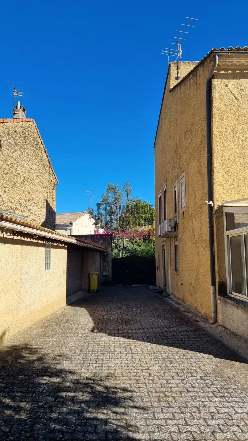 Maison à vendre, 219m², Entraigues-sur-la-Sorgue