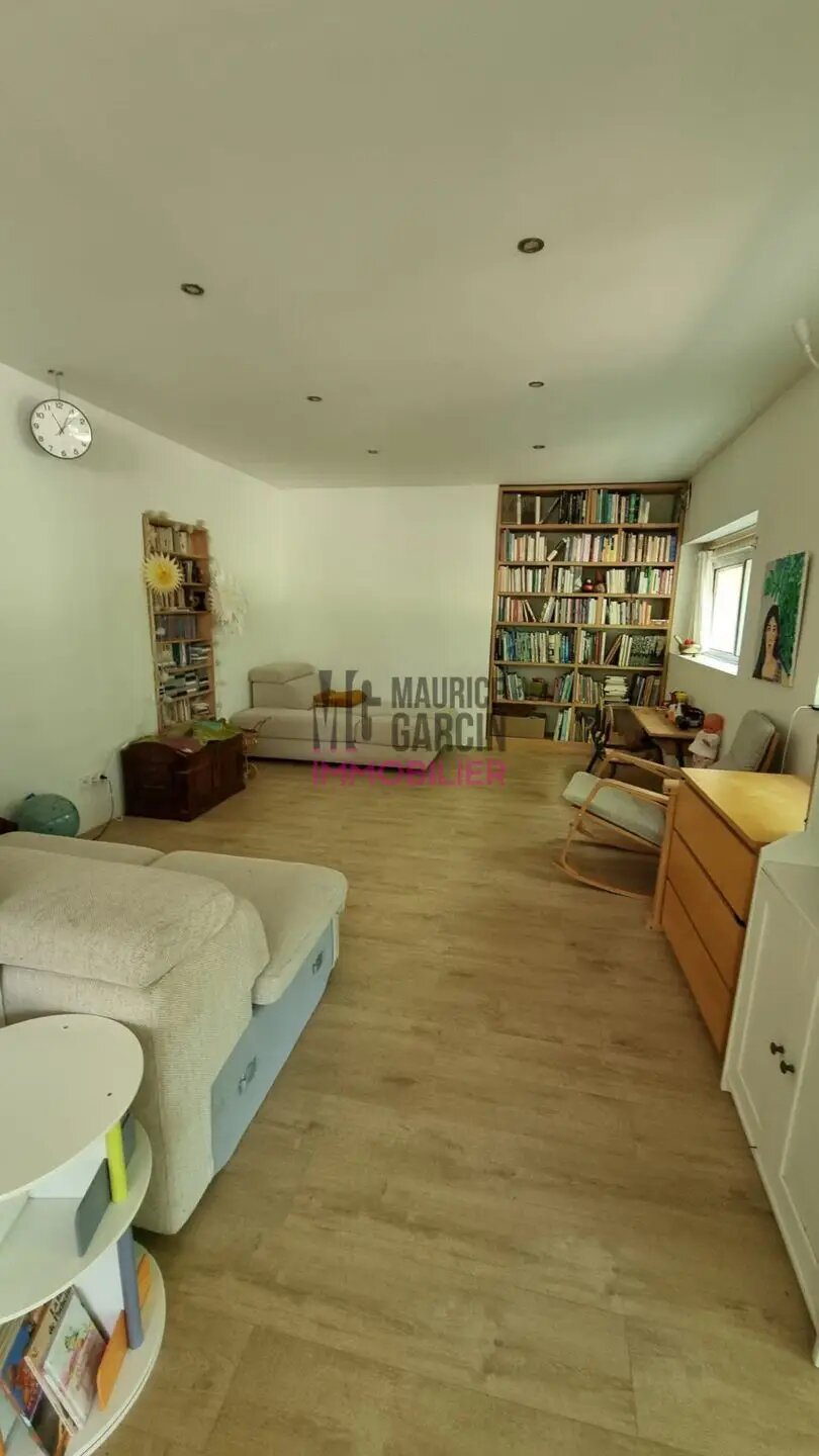 Maison à vendre, 110m², Entraigues-sur-la-Sorgue