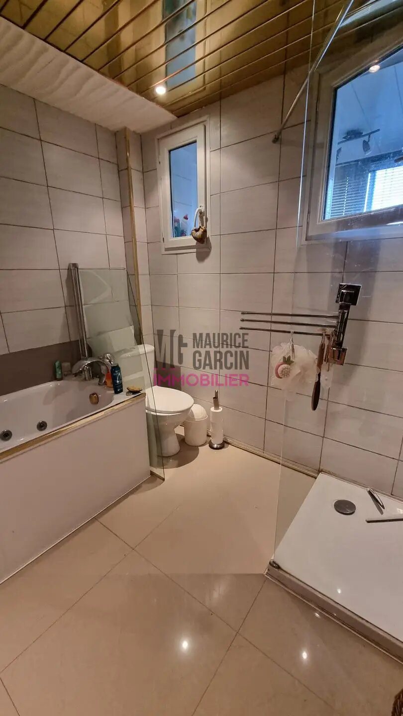 Appartement à vendre, 75m², Entraigues-sur-la-Sorgue