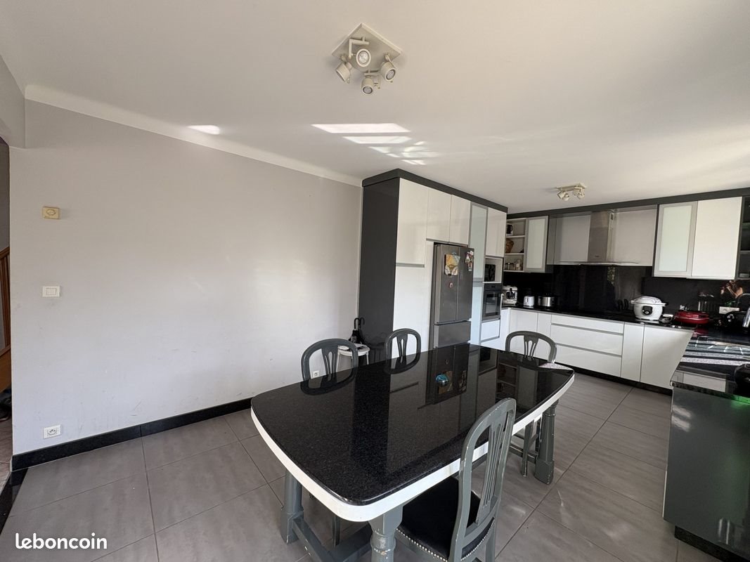 Maison à vendre, 140m², La Garde