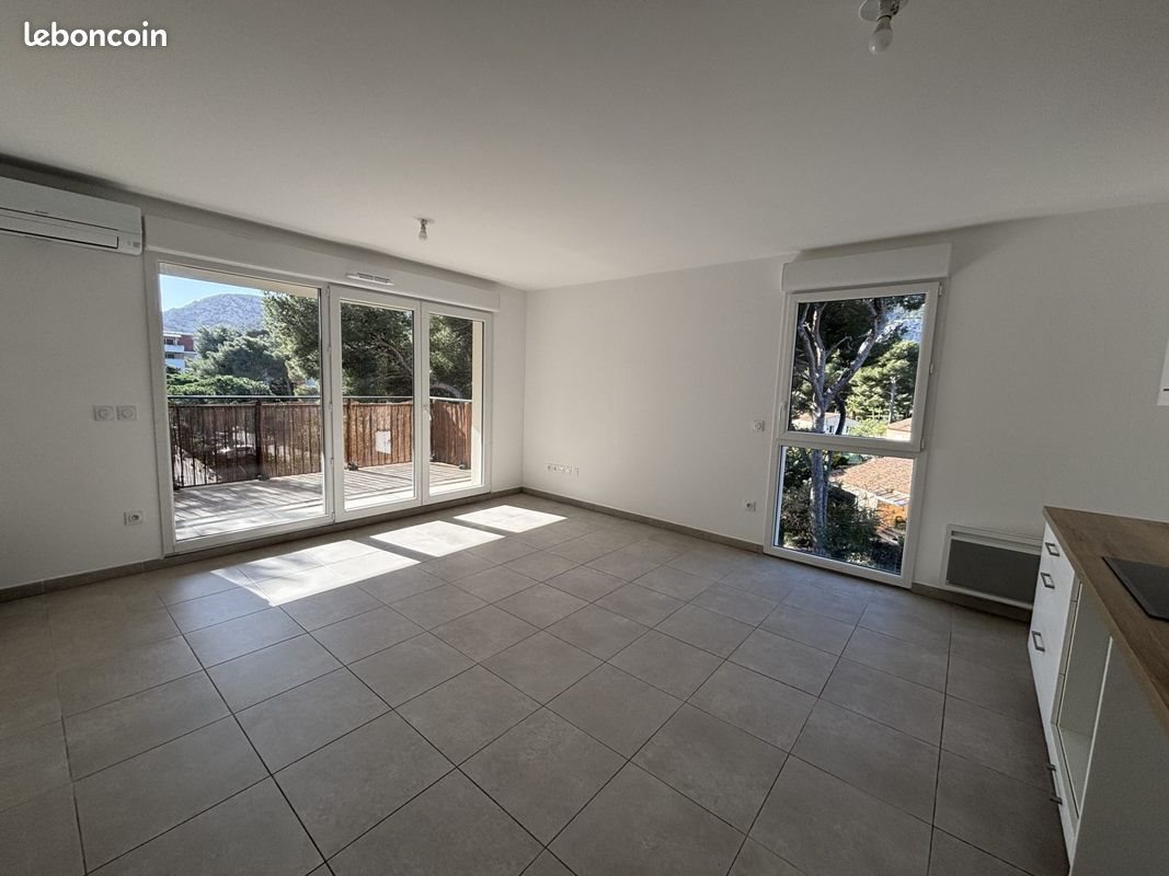 Appartement à louer, 61m², Marseille 9ème