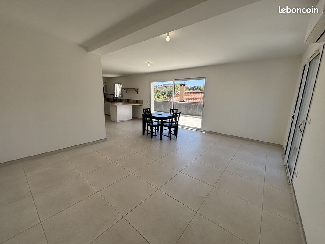Maison à louer, 96m², Toulon