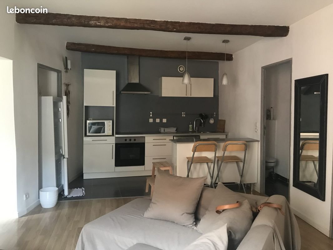 Appartement à louer, 54m², Hyères
