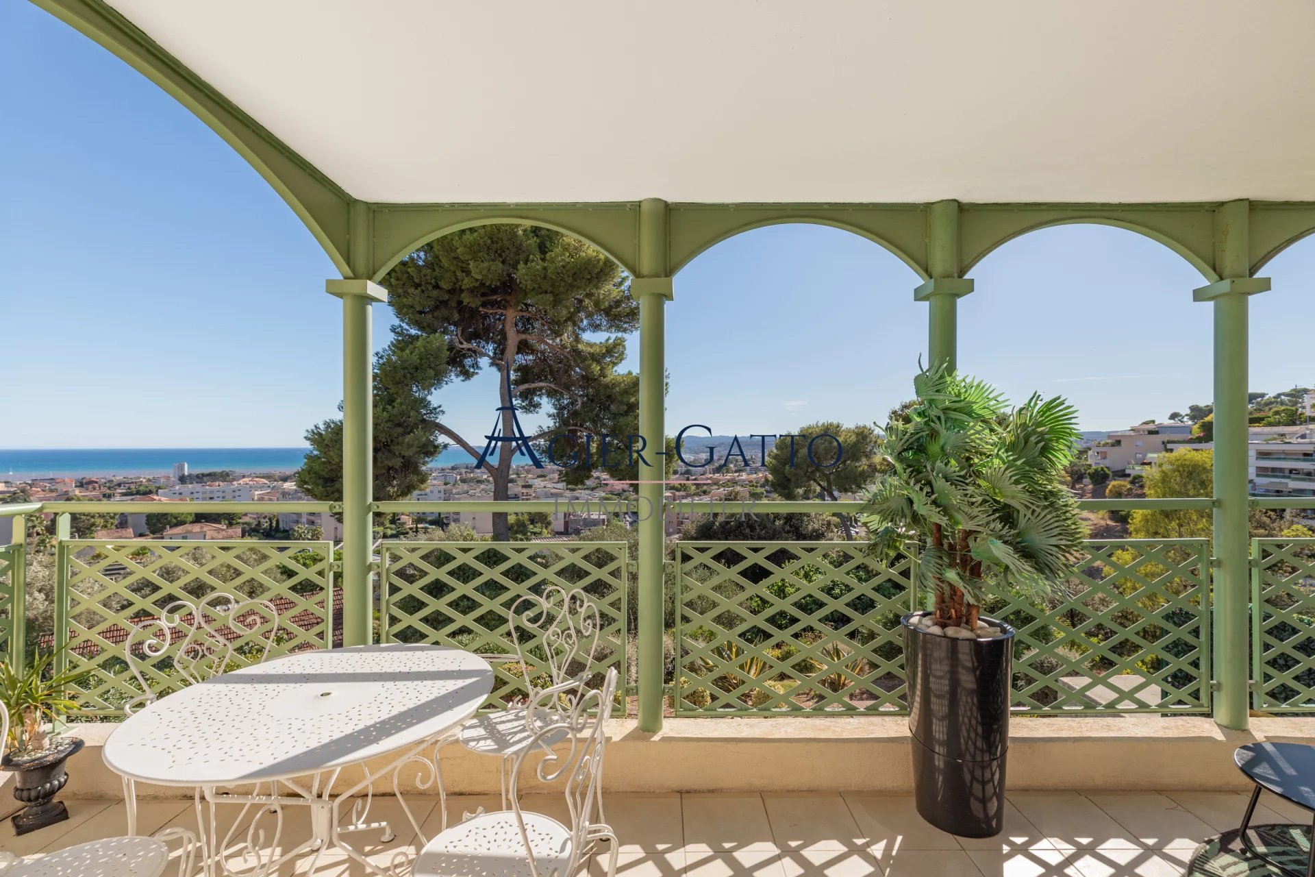 Appartement à vendre, 90m², Saint-Laurent-du-Var