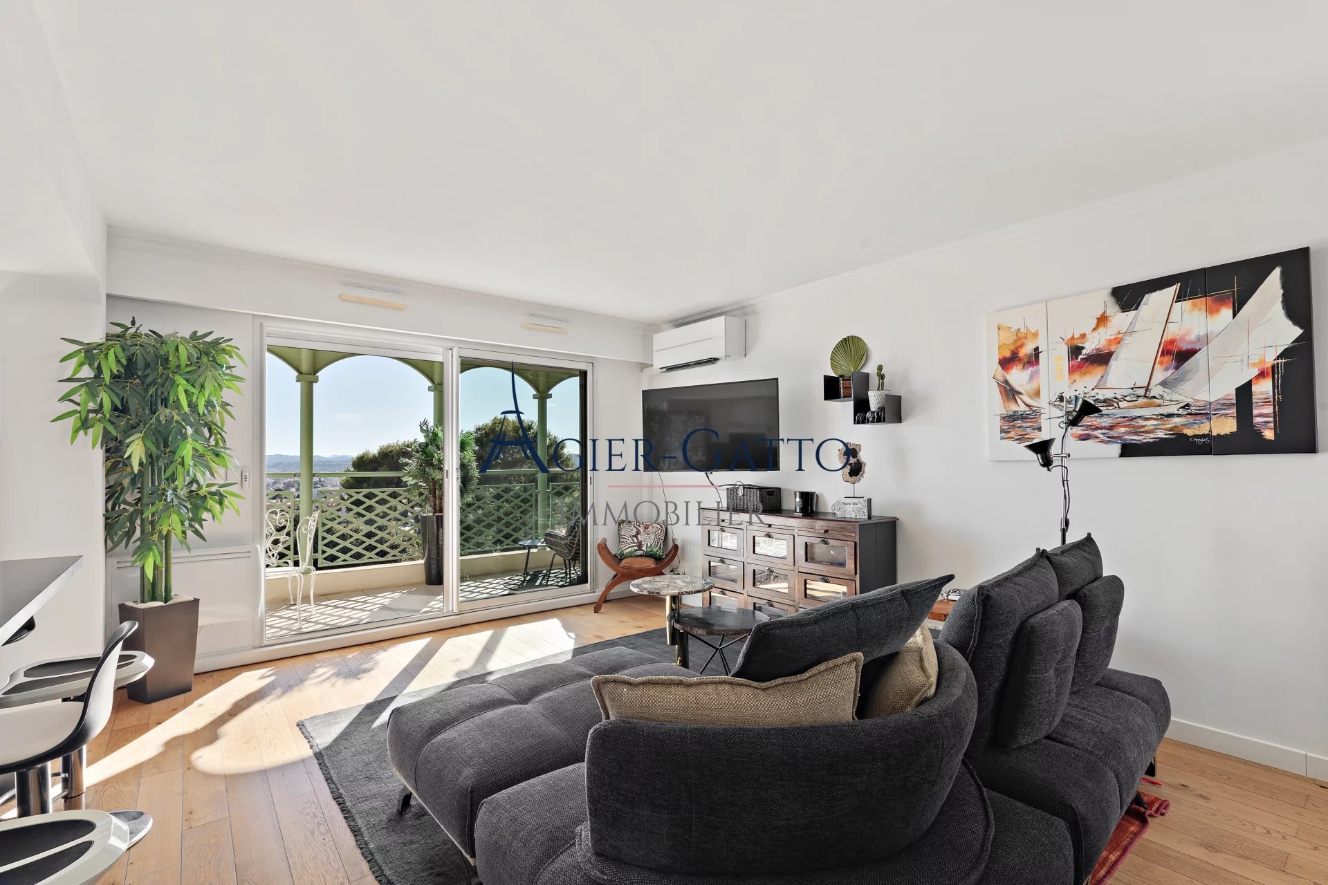 Appartement à vendre, 90m², Saint-Laurent-du-Var