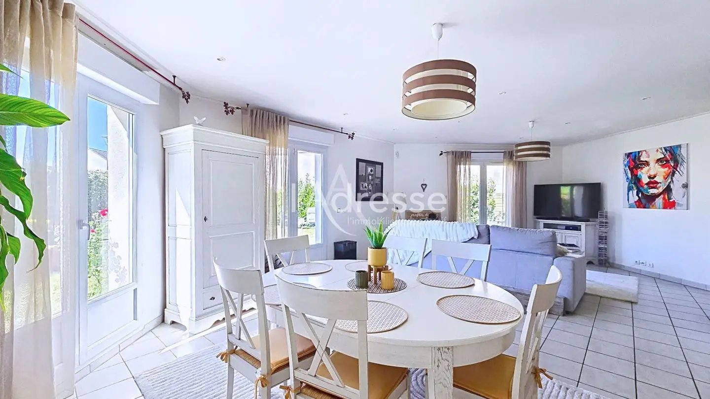Maison à vendre, 120m², Montévrain