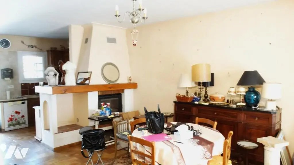 Maison à vendre, 130m², Saint-Maximin-la-Sainte-Baume