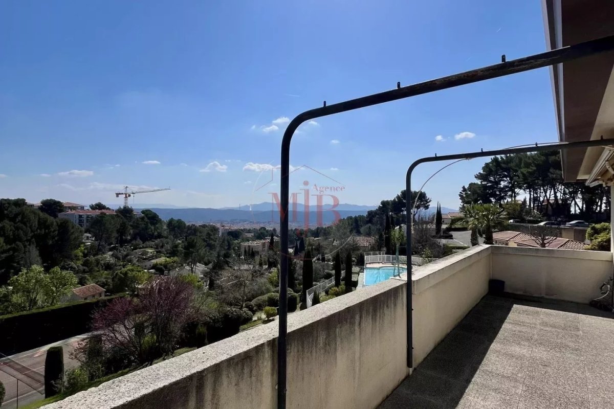 Appartement à louer, 78m², Aix-en-Provence