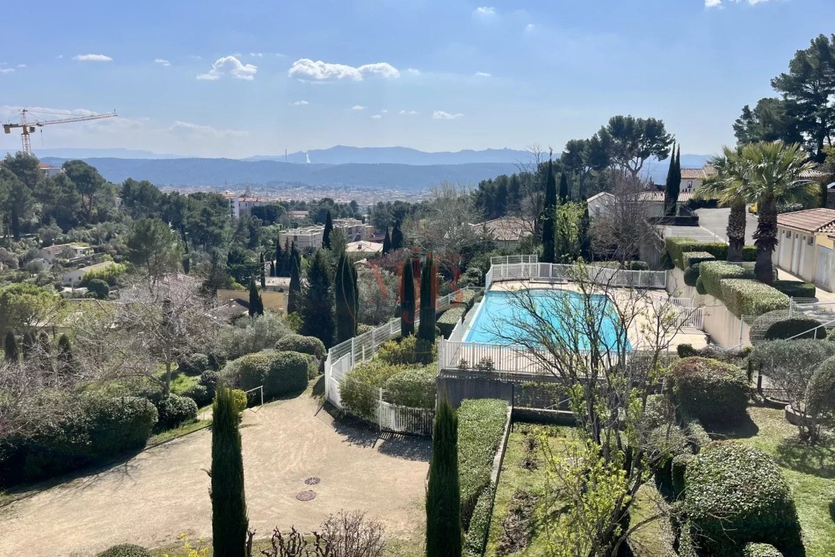 Appartement à louer, 78m², Aix-en-Provence