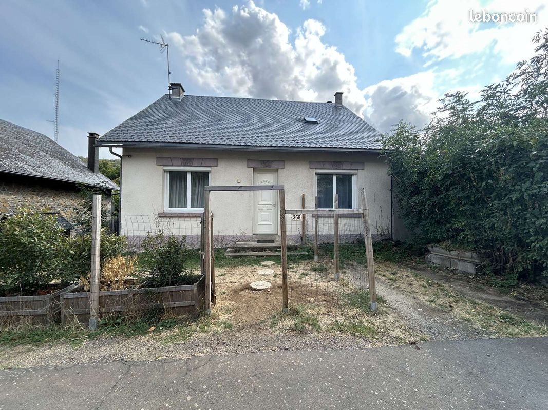 Maison à vendre, 95m², Murol