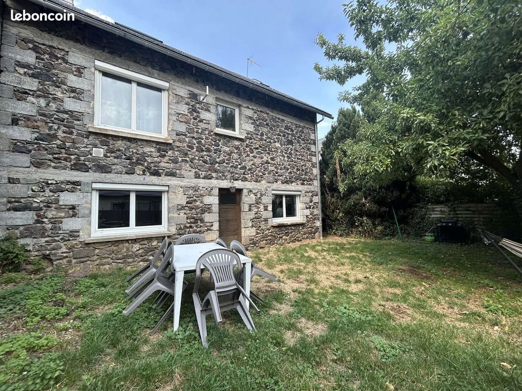 Maison à vendre, 95m², Murol