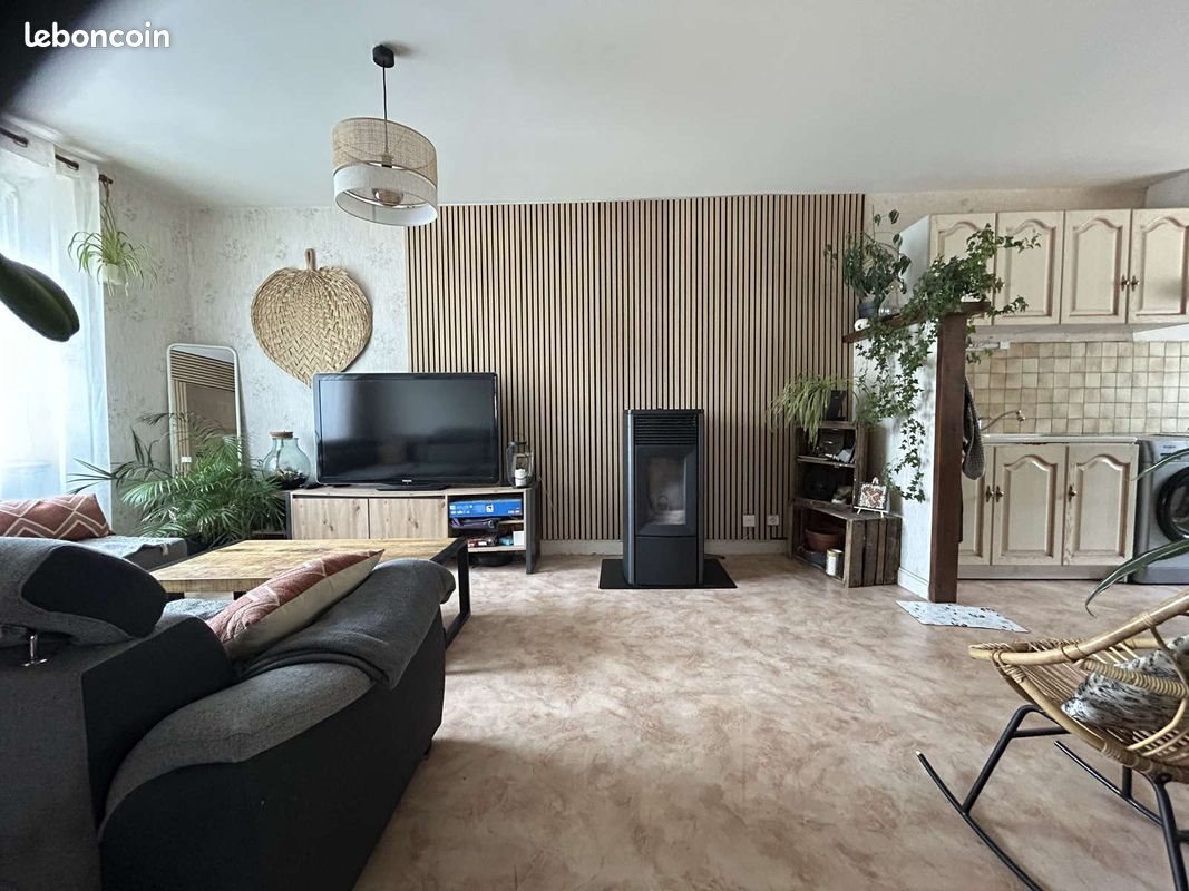 Maison à vendre, 95m², Murol