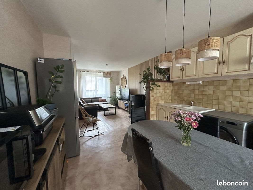 Maison à vendre, 95m², Murol
