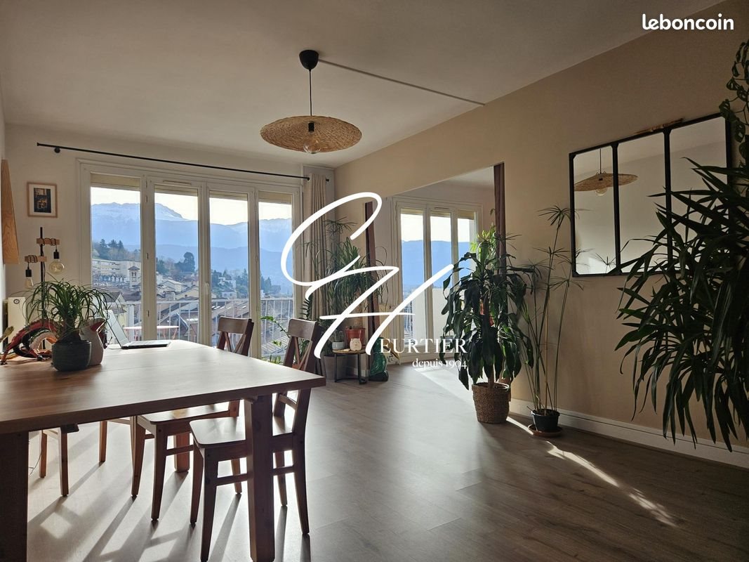 Appartement à vendre, 80m², Voiron