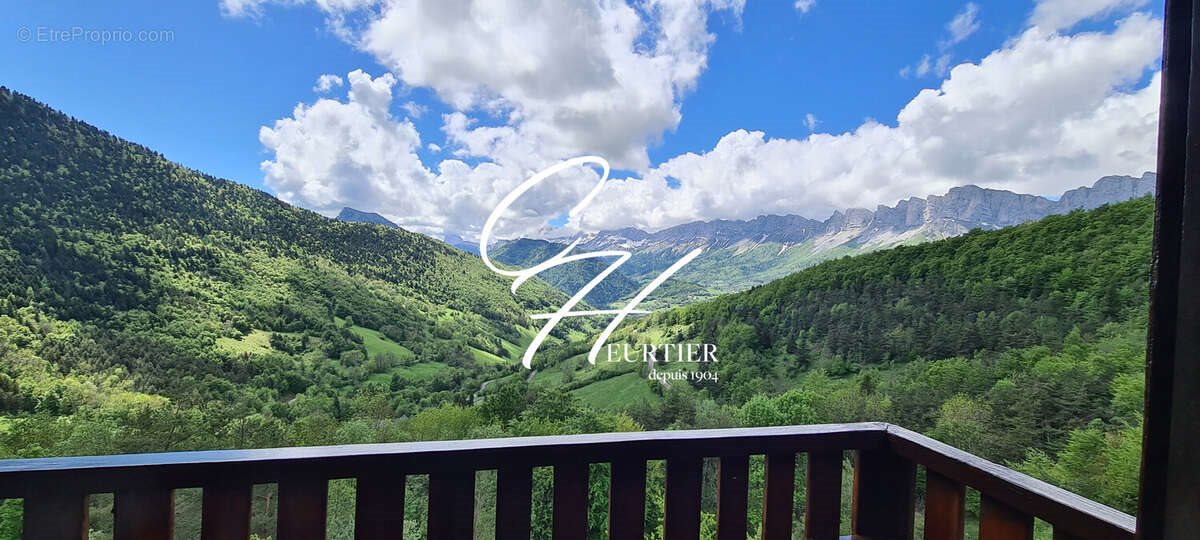 Appartement à vendre, 20m², Château-Bernard