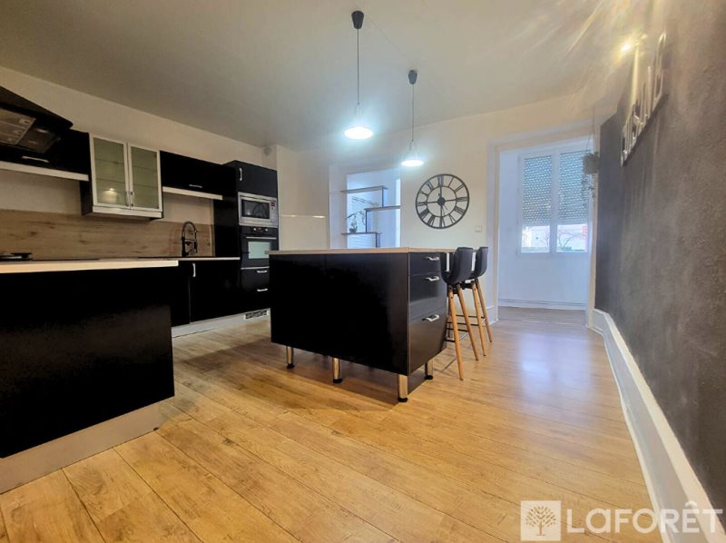 Appartement à louer, 136m², Héricourt