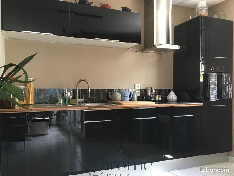 Appartement à louer, 61m², Villeurbanne