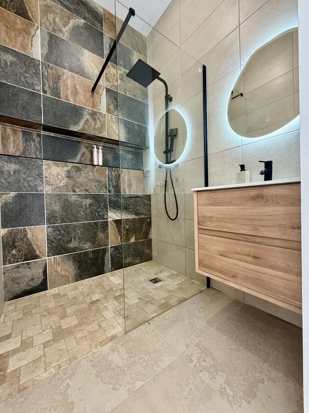 Maison à vendre, 150m², Sénas