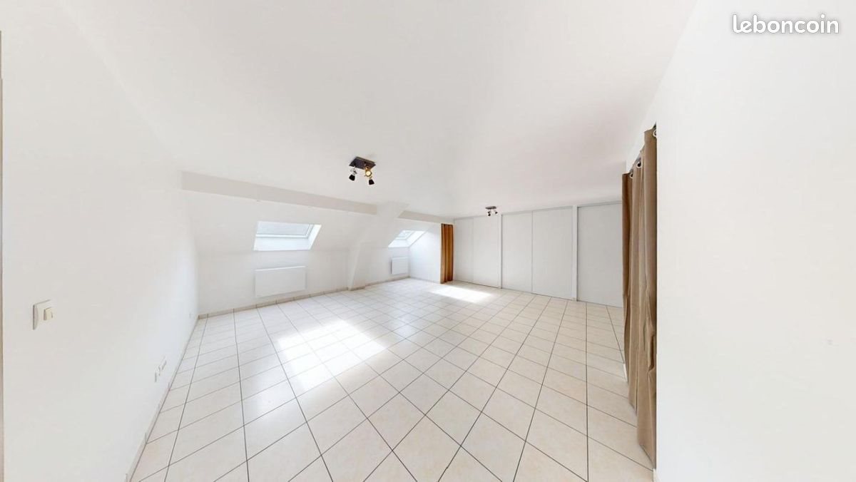 Appartement à louer, 89m², Knutange