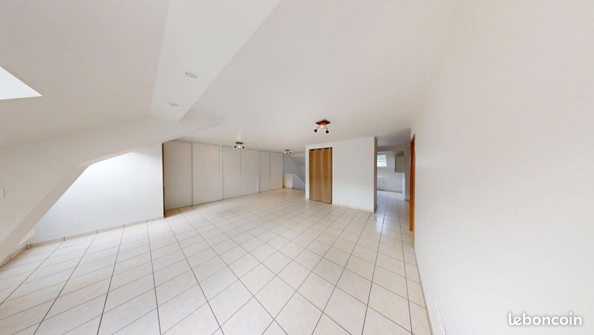 Appartement à louer, 89m², Knutange