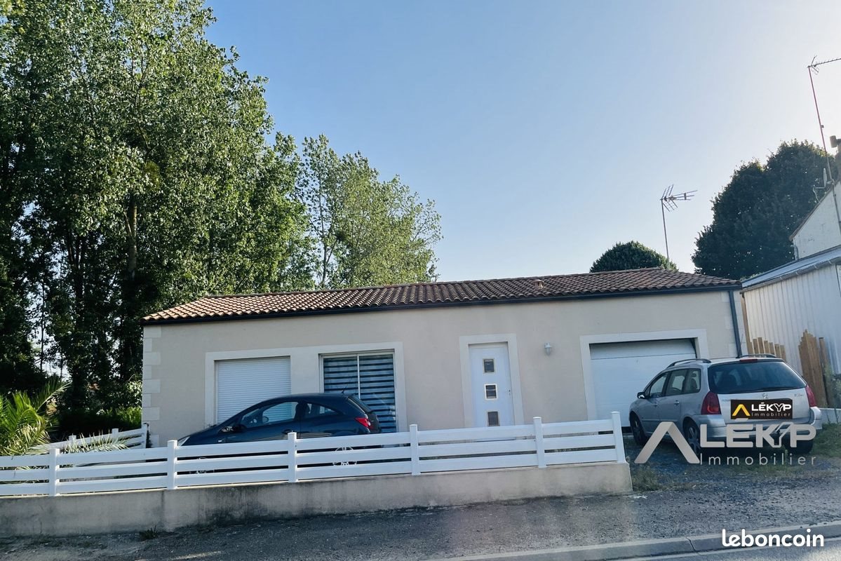Maison à louer, 81m², Bazoges-en-Paillers