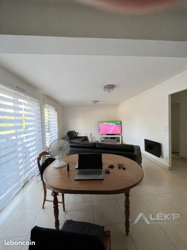 Maison à louer, 81m², Bazoges-en-Paillers
