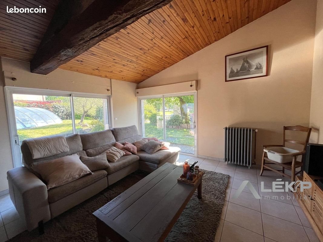 Maison à vendre, 179m², Rochetrejoux