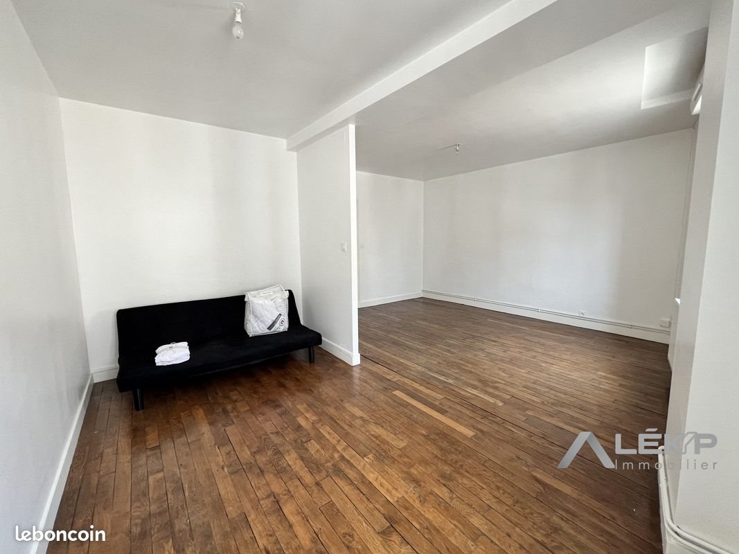 Appartement à louer, 63m², Durtal