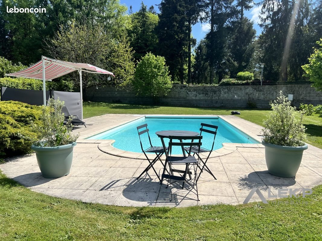 Maison à vendre, 251m², Cerizay