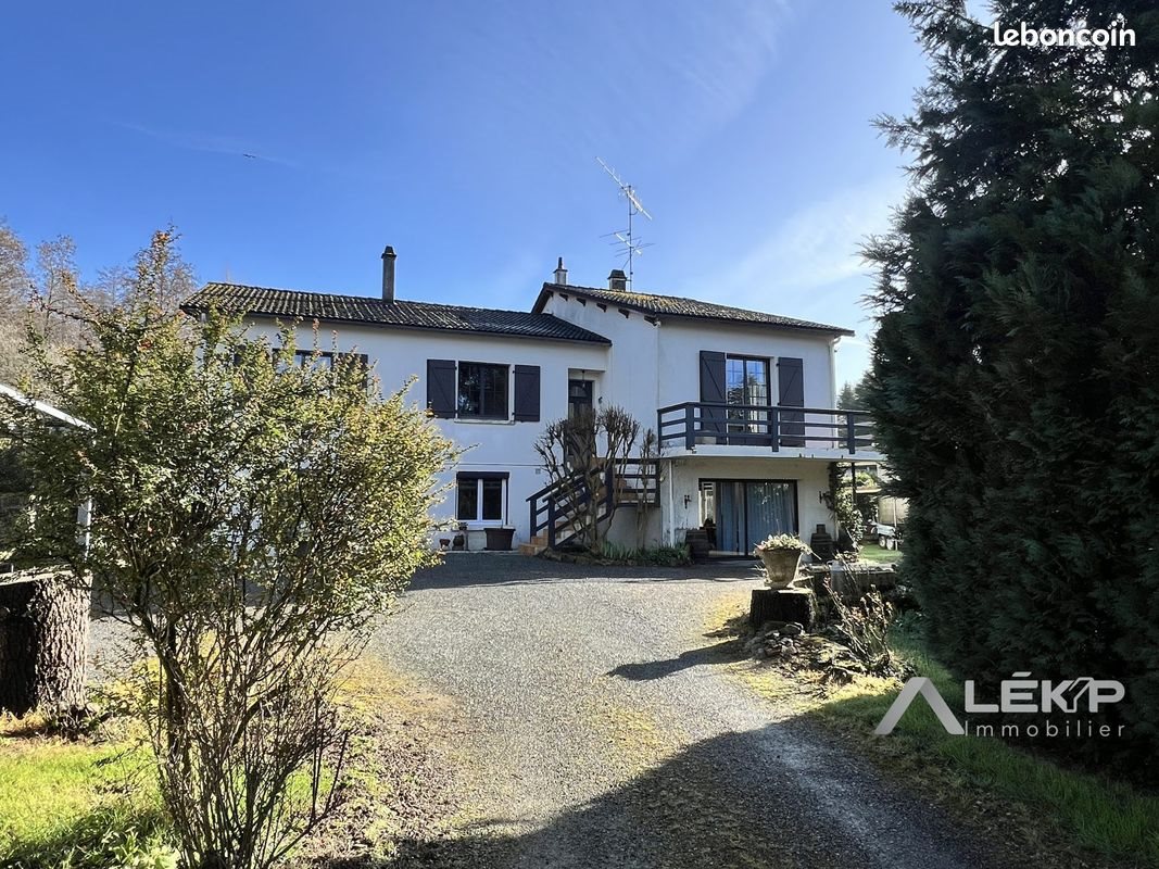 Maison à vendre, 251m², Cerizay