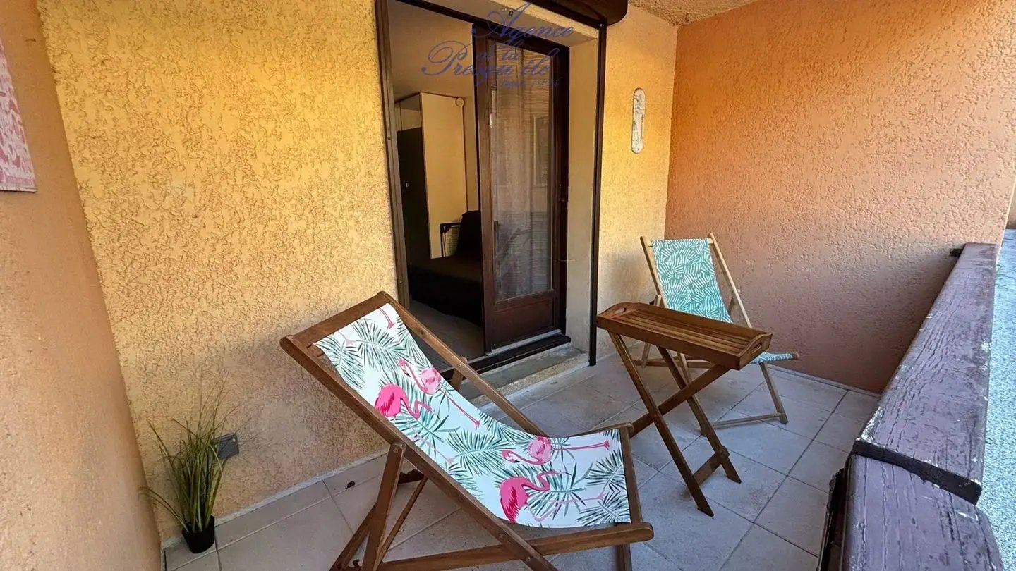 Appartement à louer, 18m², Hyères