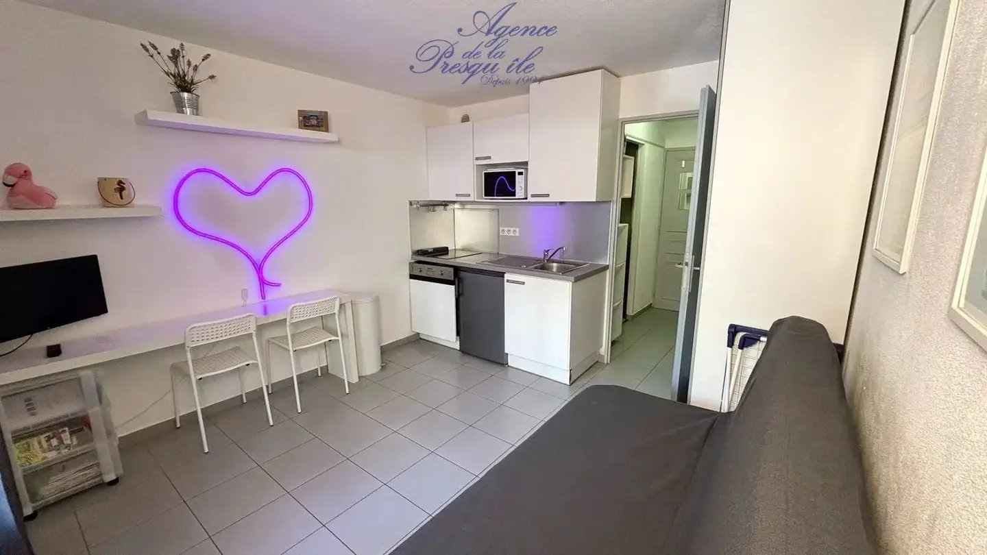 Appartement à louer, 18m², Hyères