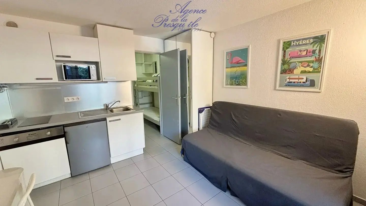 Appartement à louer, 18m², Hyères