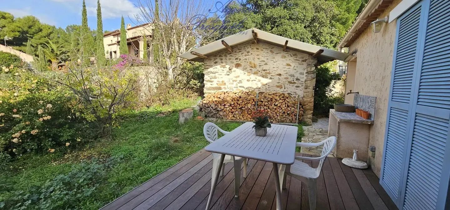 Maison à vendre, 79m², Hyères