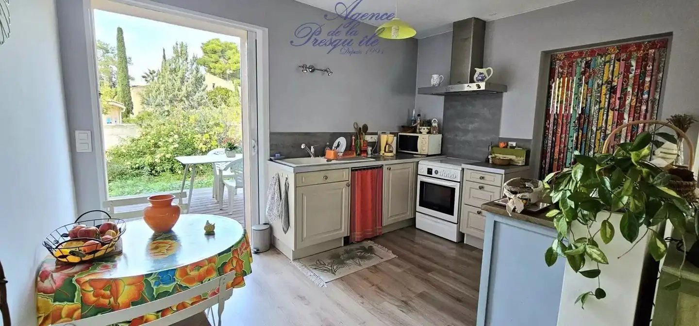 Maison à vendre, 79m², Hyères