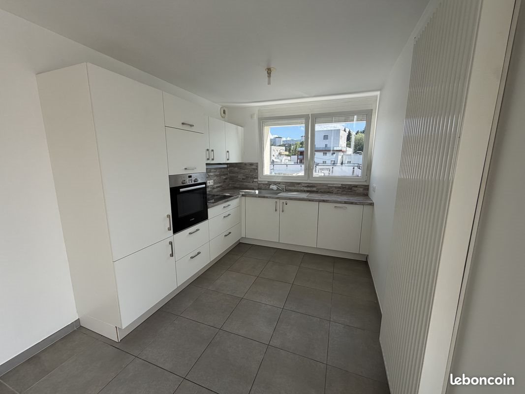 Appartement à vendre, 57m², Cran-Gevrier