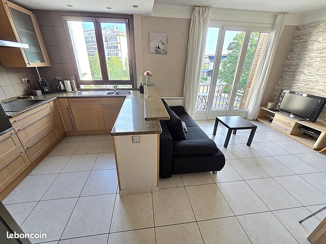 Appartement à vendre, 60m², Cran-Gevrier