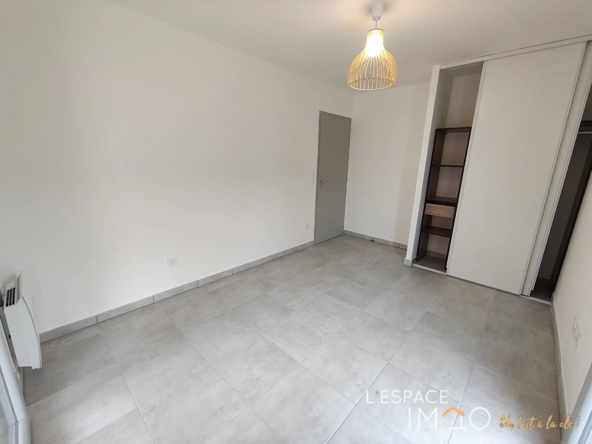 Appartement à louer, 40m², Cheval-Blanc